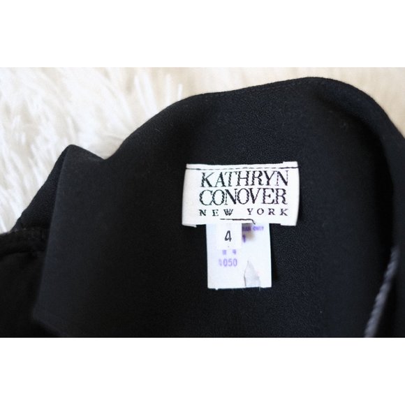 80s Vintage Black Lace Button-Up with Shoulder Pads - Picture 4 of 4